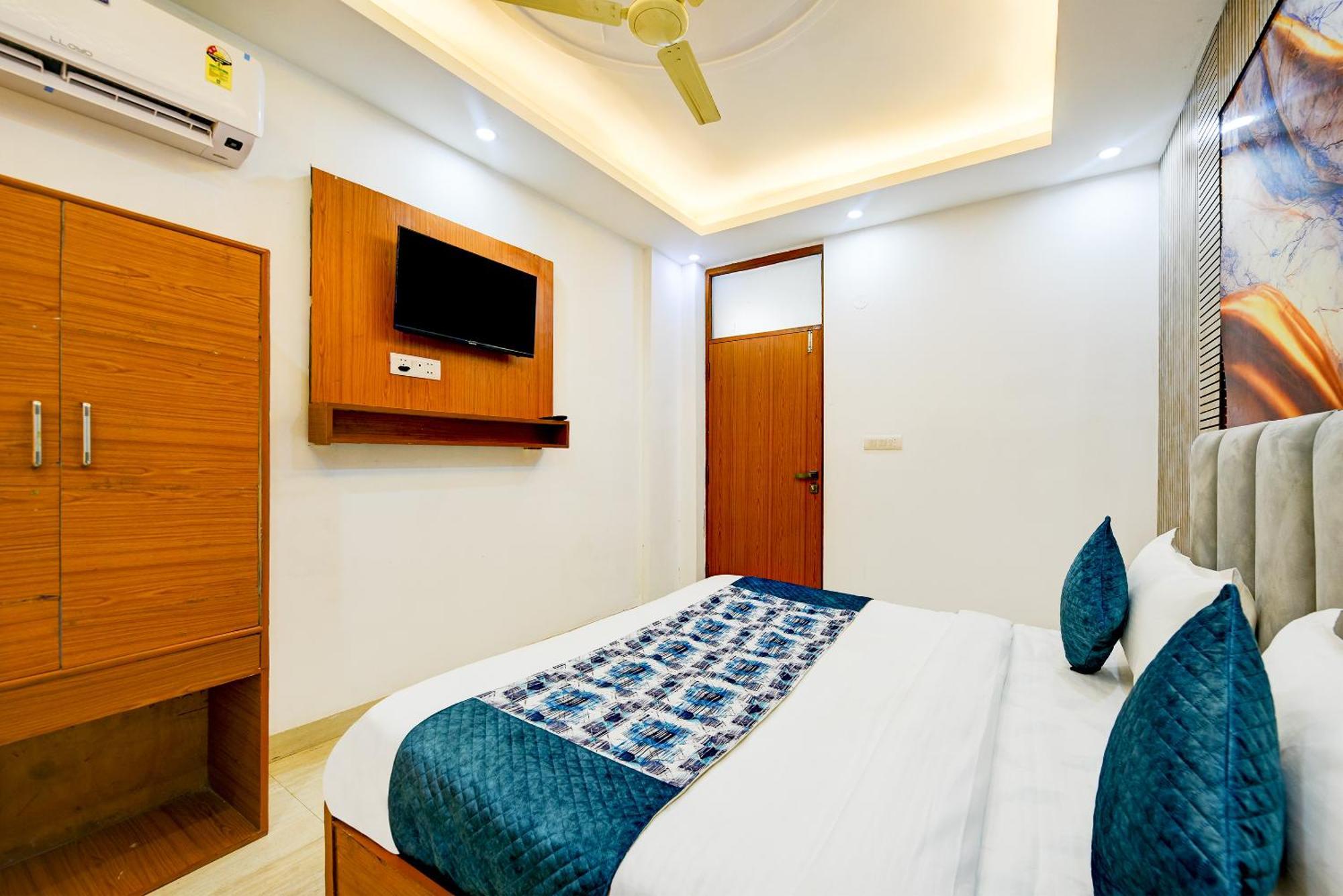 Airport Hotel Kiara - New Delhi Airport Exterior foto